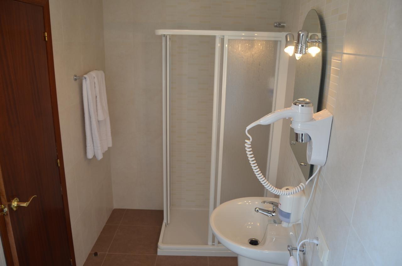 Del Peregrino Hotel Arzua Ngoại thất bức ảnh