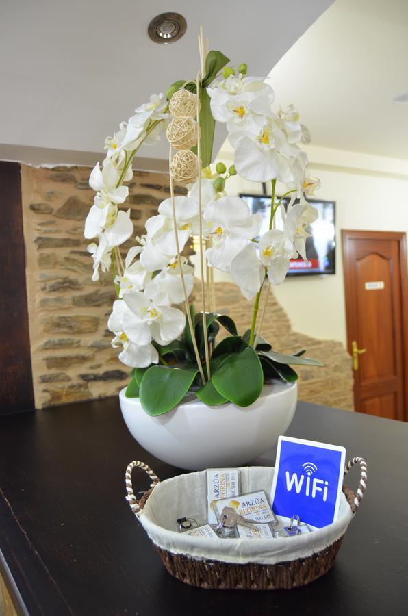 Del Peregrino Hotel Arzua Ngoại thất bức ảnh
